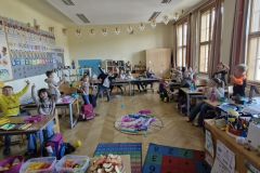 Gesunde Jause und Ostern in der 2. Klasse